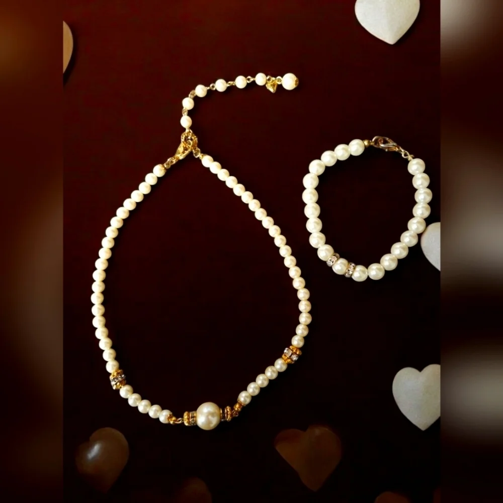 Pearl & Rhinestone Necklace & Bracelet Set